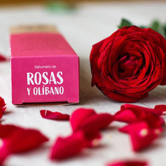 Sahumerio Herbal Olíbano & Rosas - Sagrada Madre